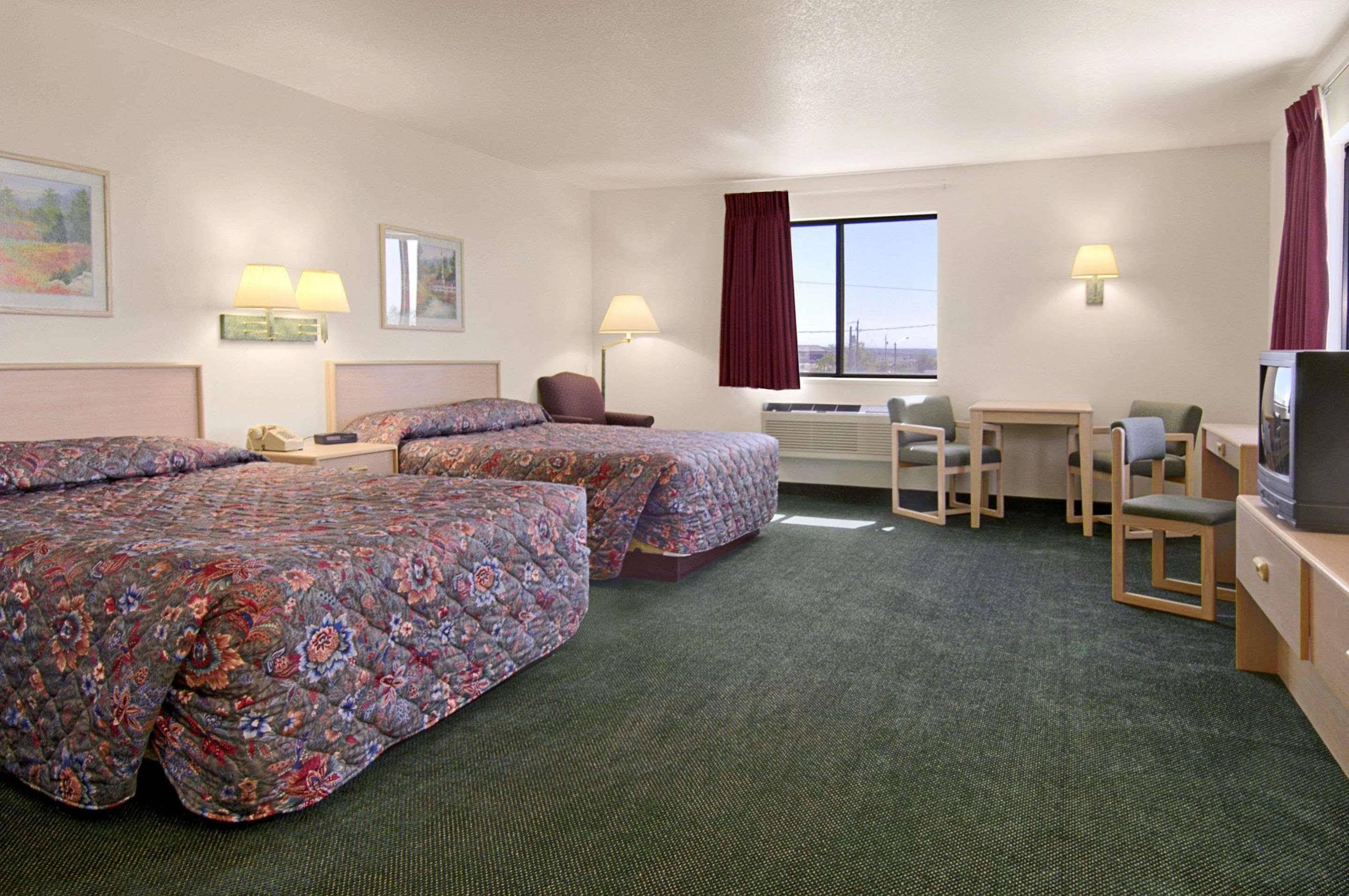 Arch Canyon Inn Blanding Esterno foto