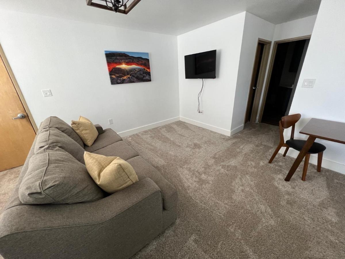 Arch Canyon Inn Blanding Esterno foto