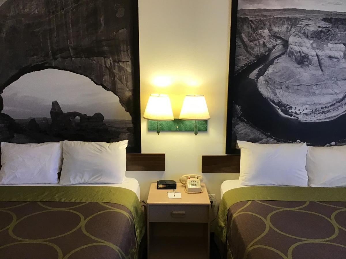 Arch Canyon Inn Blanding Esterno foto